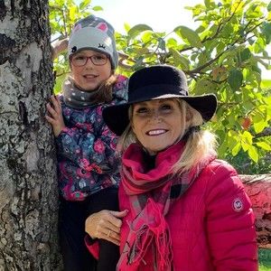 Meet your Posher, Diane